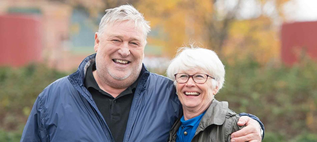 Greger och Arja Lindroth är glada över sin fina vinst